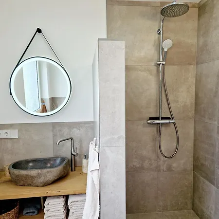 Sonnenhang Im Boho-stil Mit Balkon, 500m Zum See, 2 Schlafzimmer アパート Möhnesee