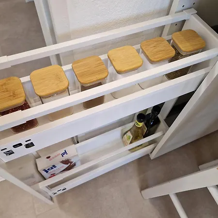 Sonnenhang Im Boho-stil Mit Balkon, 500m Zum See, 2 Schlafzimmer Appartement