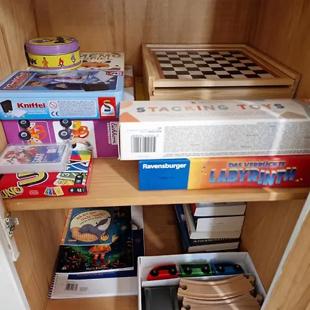 Sonnenhang Im Boho-stil Mit Balkon, 500m Zum See, 2 Schlafzimmer Lejlighed *