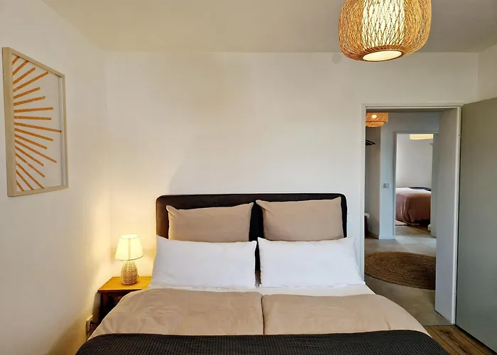 Sonnenhang Im Boho-stil Mit Balkon, 500m Zum See, 2 Schlafzimmer Apartment Moehnesee