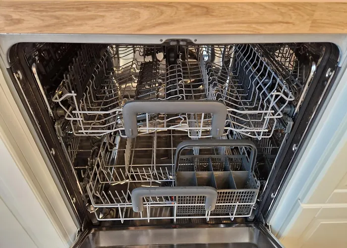 Apartman Sonnenhang Im Boho-stil Mit Balkon, 500m Zum See, 2 Schlafzimmer *