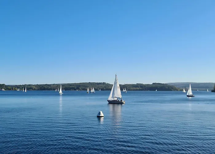 Sonnenhang Im Boho-stil Mit Balkon, 500m Zum See, 2 Schlafzimmer *